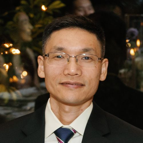 Weishuai Yang